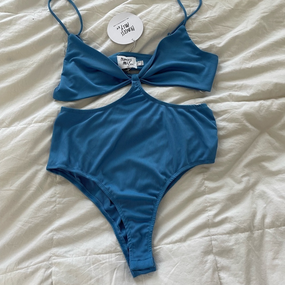 Princess Polly blue ribbed cutout bodysuit summer festival button enclosure L